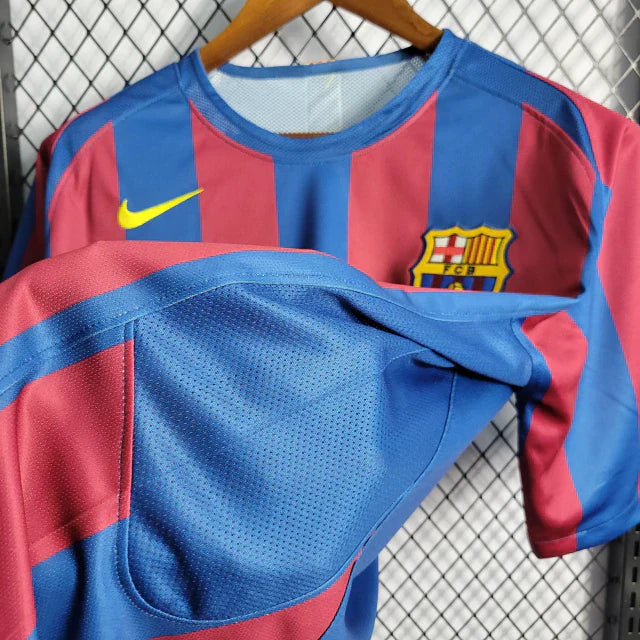 RONALDINHO #10 Barcelona Retro Jersey Home 2006/2007