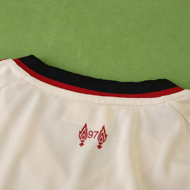 Liverpool Away Jersey 2025/26 - Women