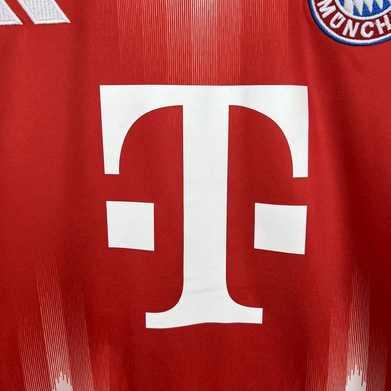 Bayern Munich Home Jersey 2025/26 - Müller Special Edition
